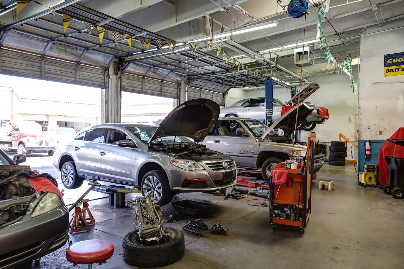 Auto Shop Bells Bell Tire & Auto Service | Glendale, AZ
